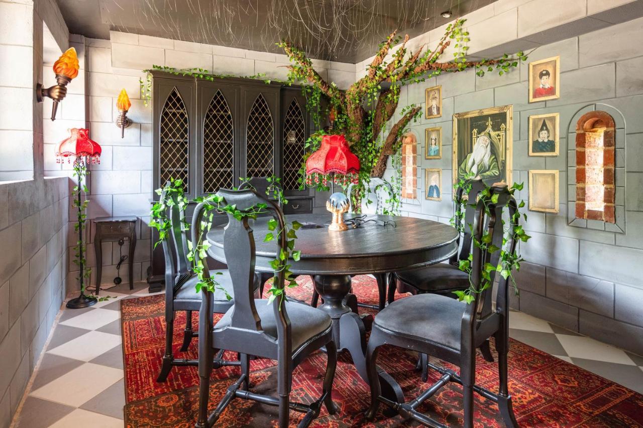 Period Luxury Converted Barn Windsor/Maidenhead - Perfect For Family Groups Taplow Extérieur photo