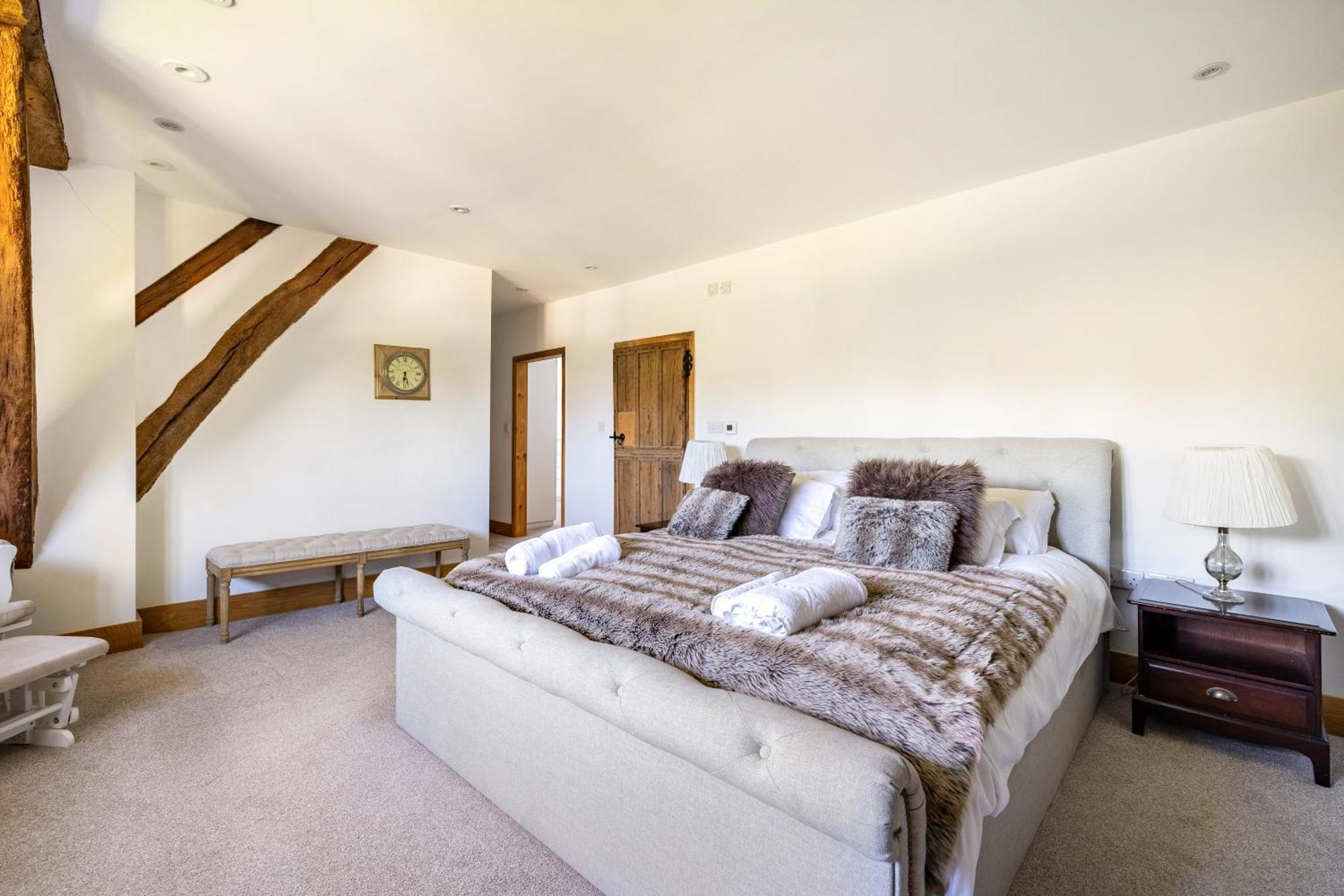 Period Luxury Converted Barn Windsor/Maidenhead - Perfect For Family Groups Taplow Extérieur photo